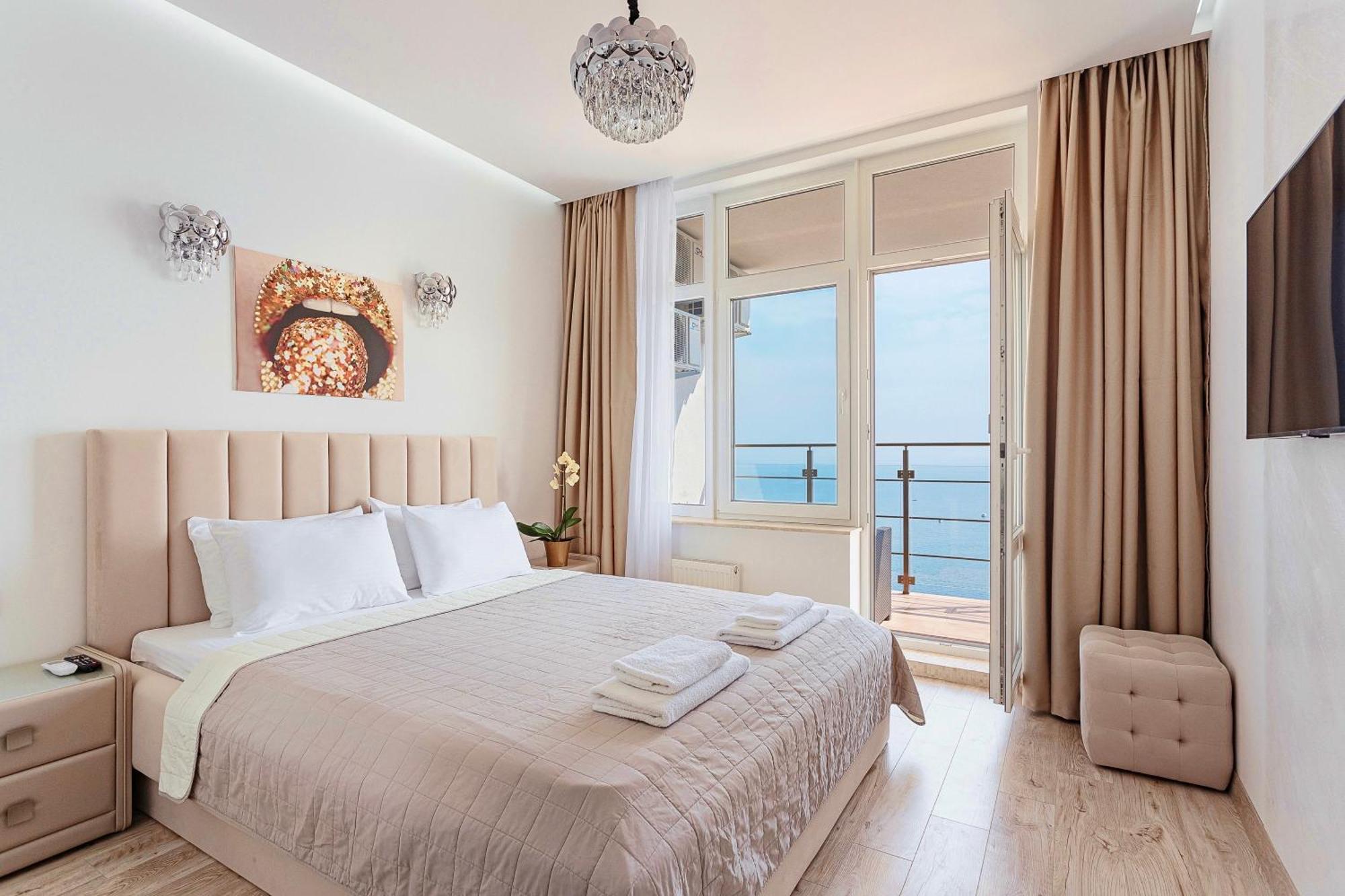 Direct Sea View Lejlighed Odessa Eksteriør billede